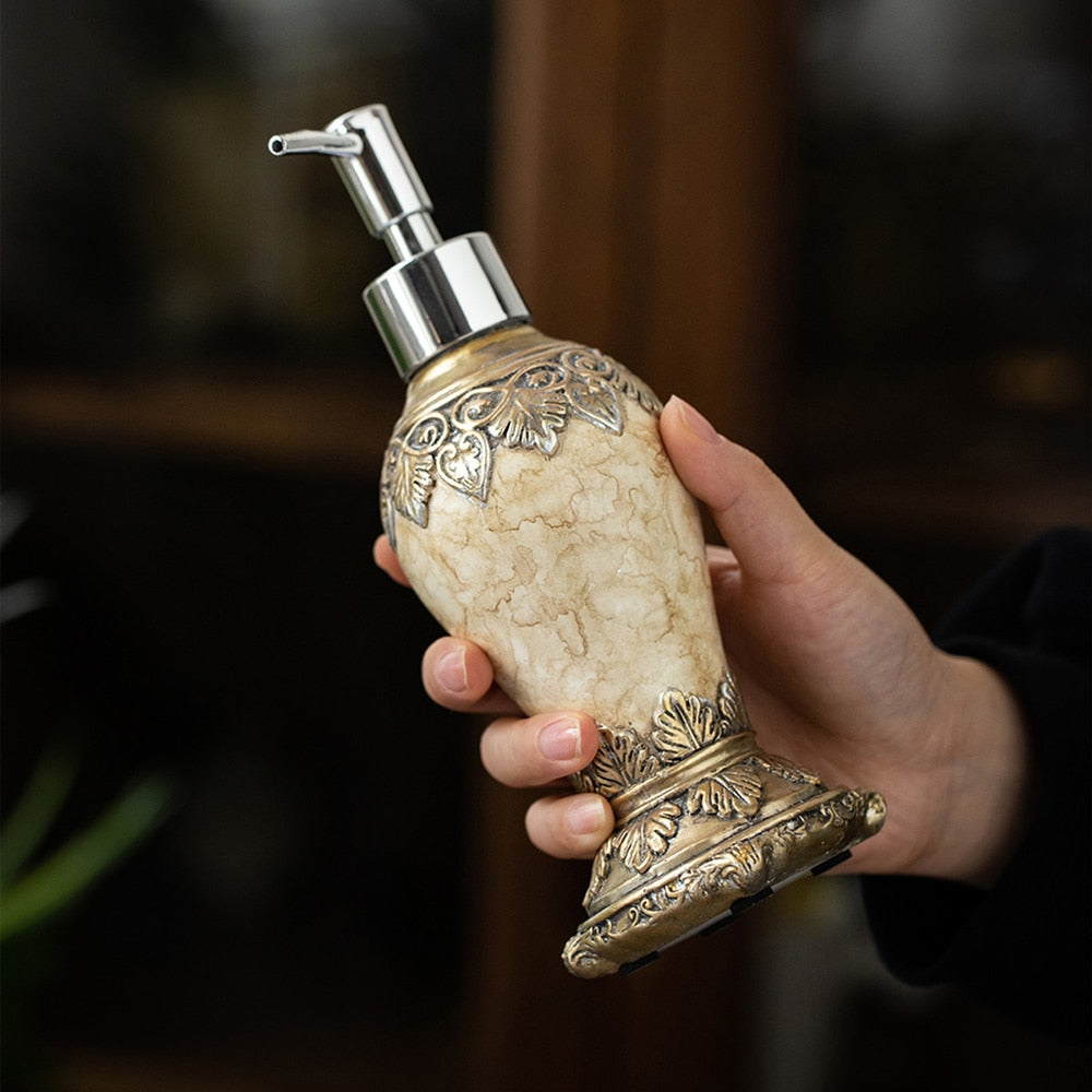 Distributeur de savon liquide vintage style ancien